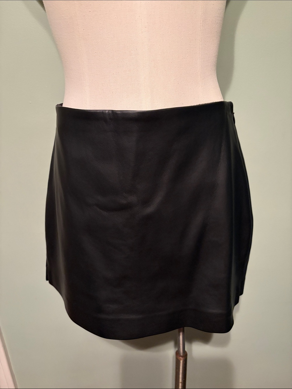 Express Black Leather Mini Skort-Smooth A-Line